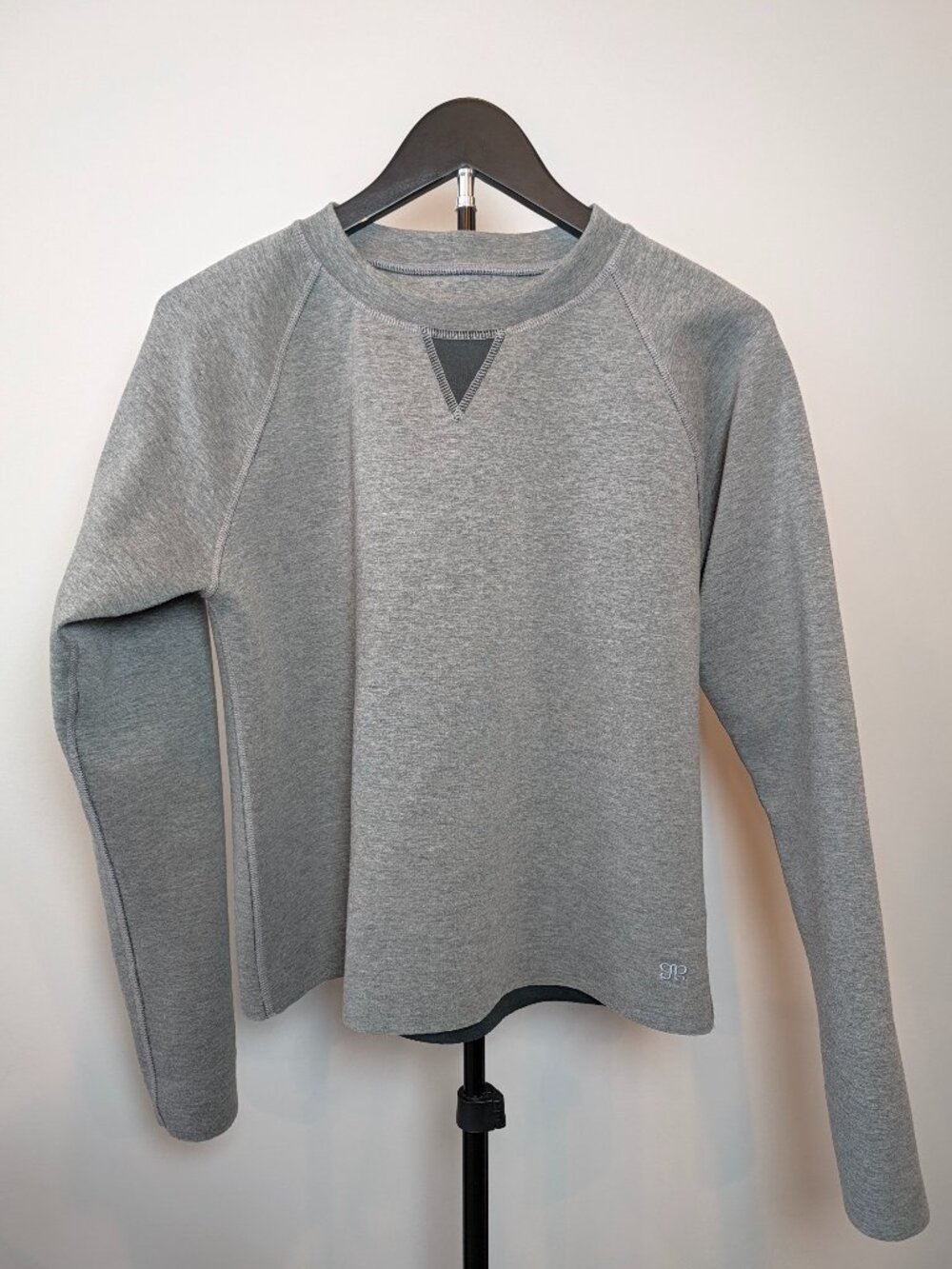 Albion Women's Size S Fit Neo Crop Sweatshirt Heathered Gray
